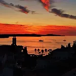 All About The Sea - Riviera House Near The Center Of Hvar