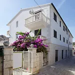 Apartment In Hvar Town Historic Center