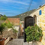 Villa Capitis In The Center