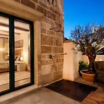 Magical Hvar Villa 5 Bedrooms Villa Aurelia Beautiful Views Outdoor Jacuzzi