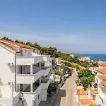 Apartments Dobrila 1
