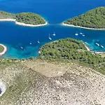 Amazing Sea View Apartment 6 P Hvar Town