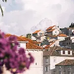 Boutique Old Town House Karkovich