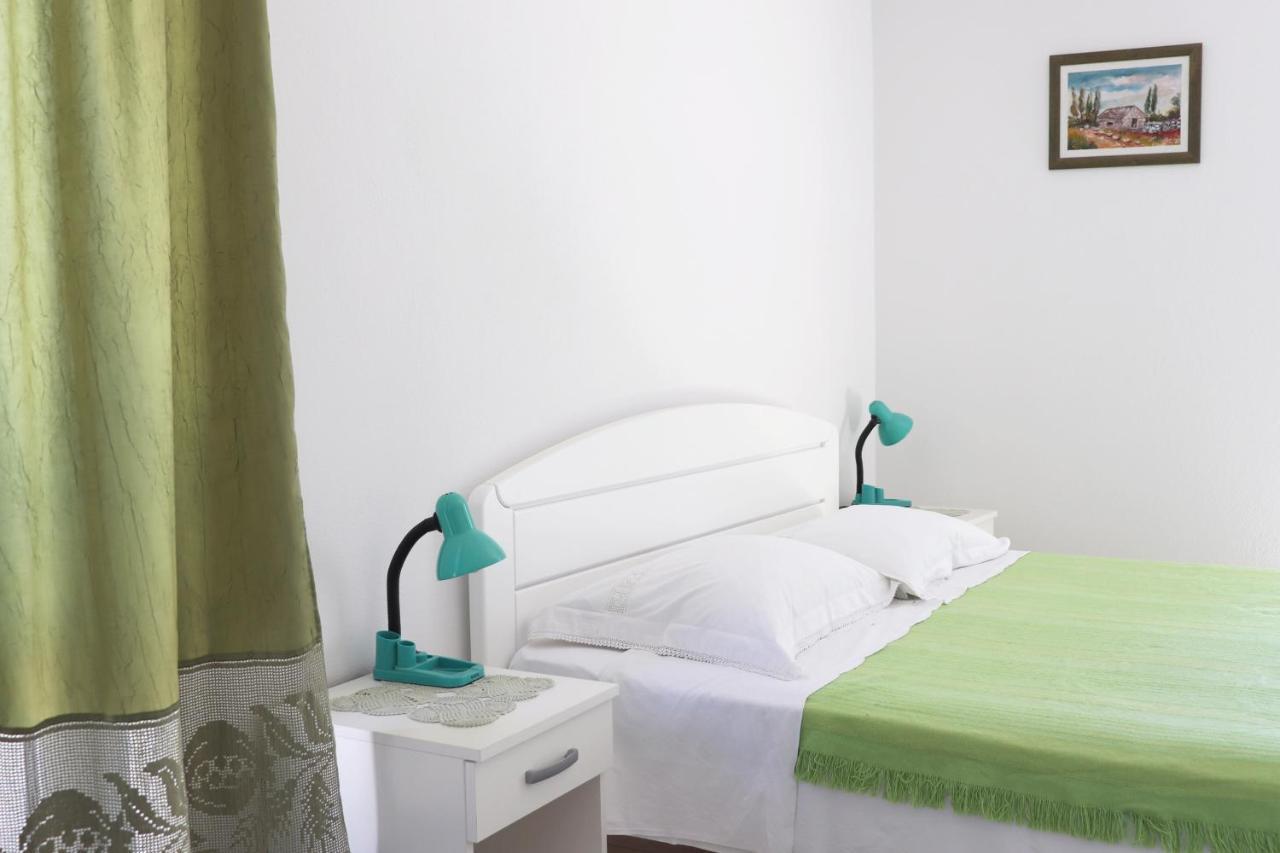Frane Apartment *