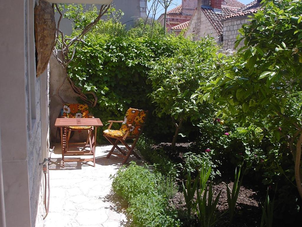 Hvar Apartamento *