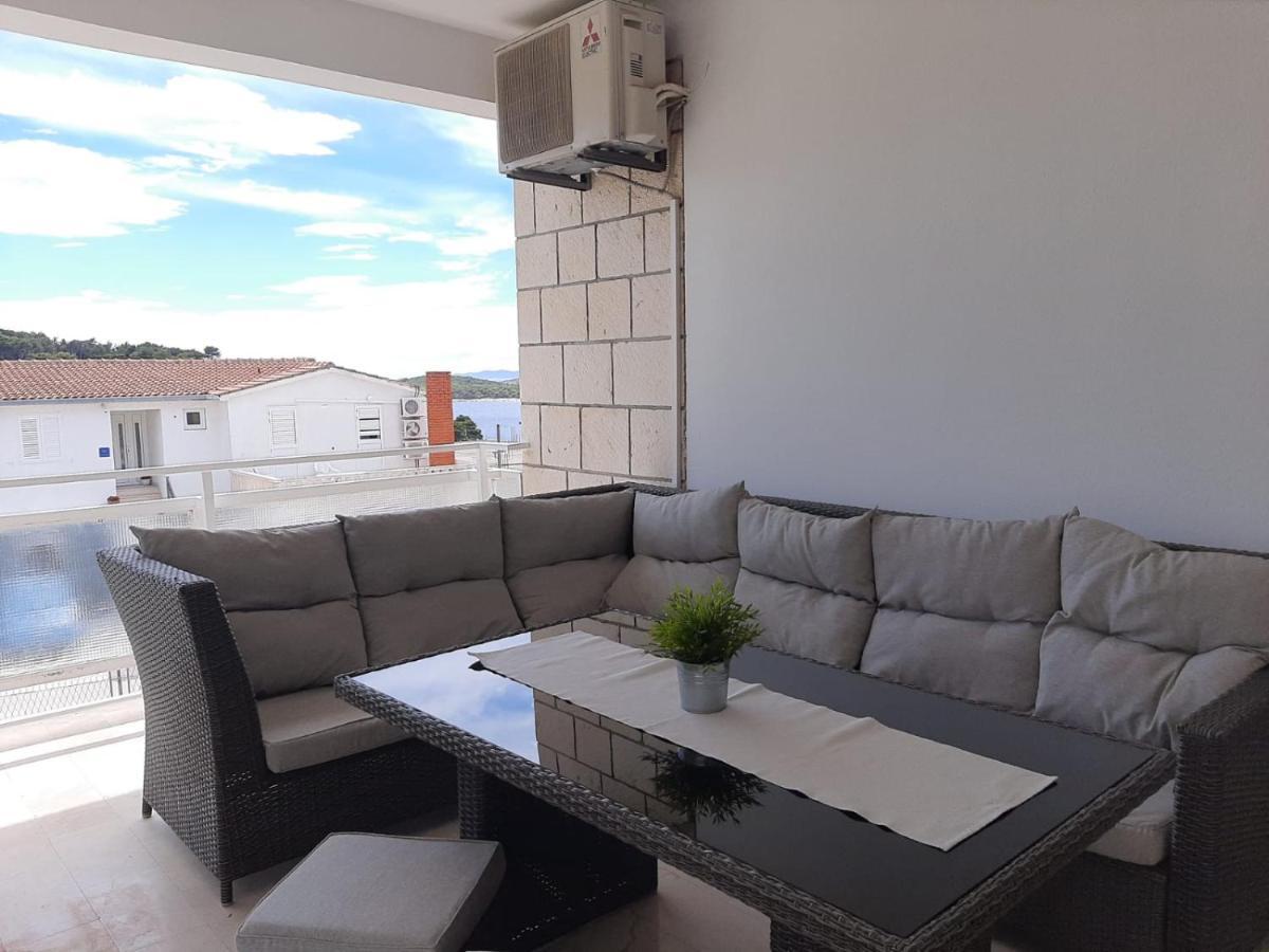Stone House Buzolic Apartment Hvar Town