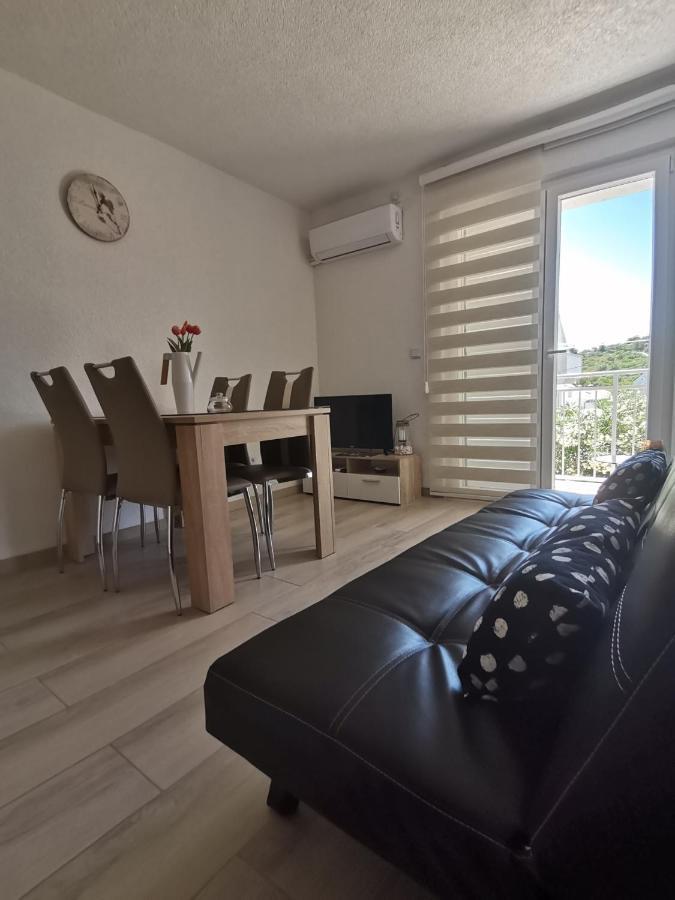 Apartment Marina Pavic *