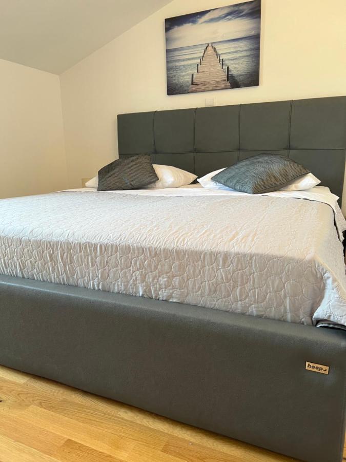 Luxury Iris Apartment Hvar Town