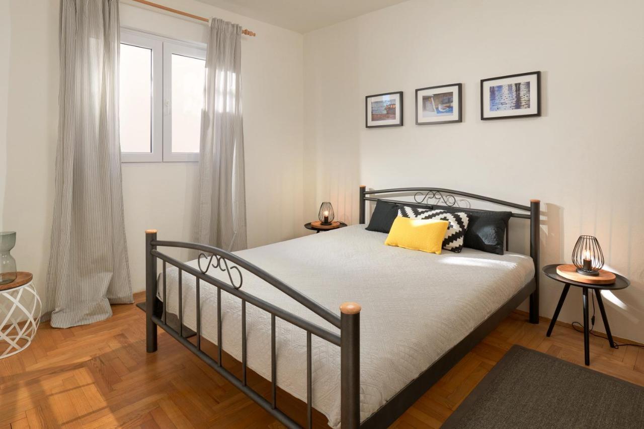 Apartment Oasis Hvar Town
