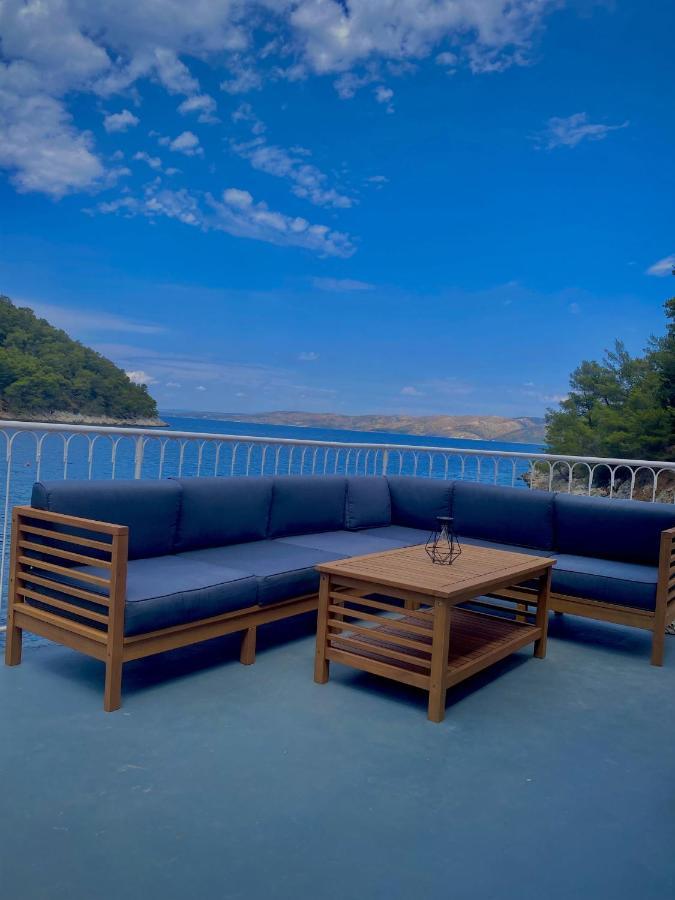 Robinson Crusoe Eco Bay Hvar Town