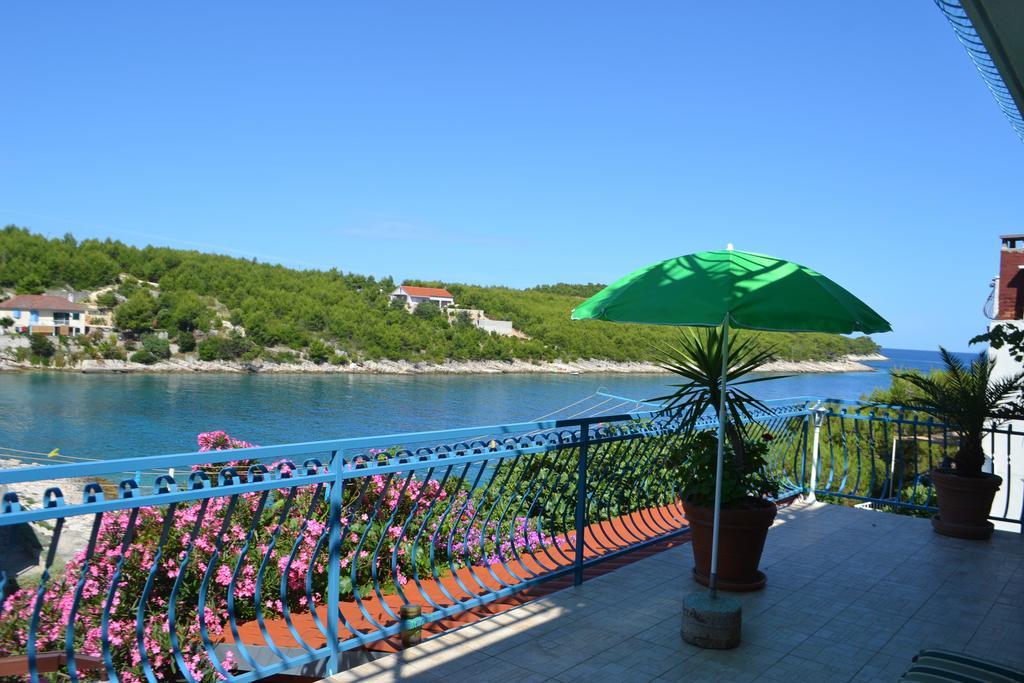 Hraste Hvar Apartment *