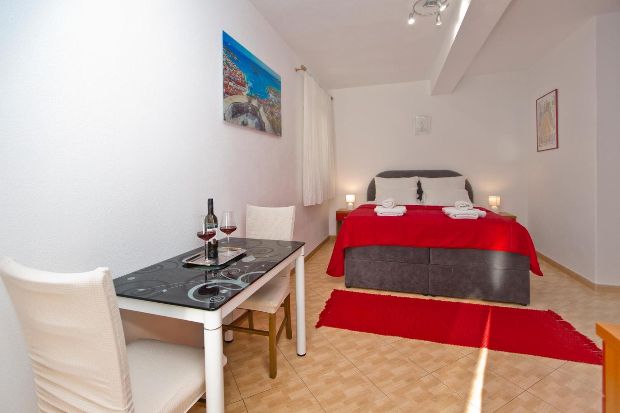 Apartment Matic Ograde *