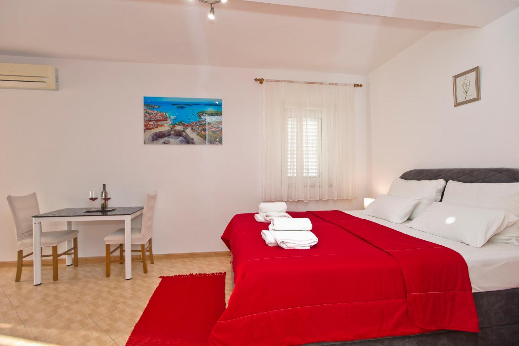 Apartment Matic Ograde Hvar Town