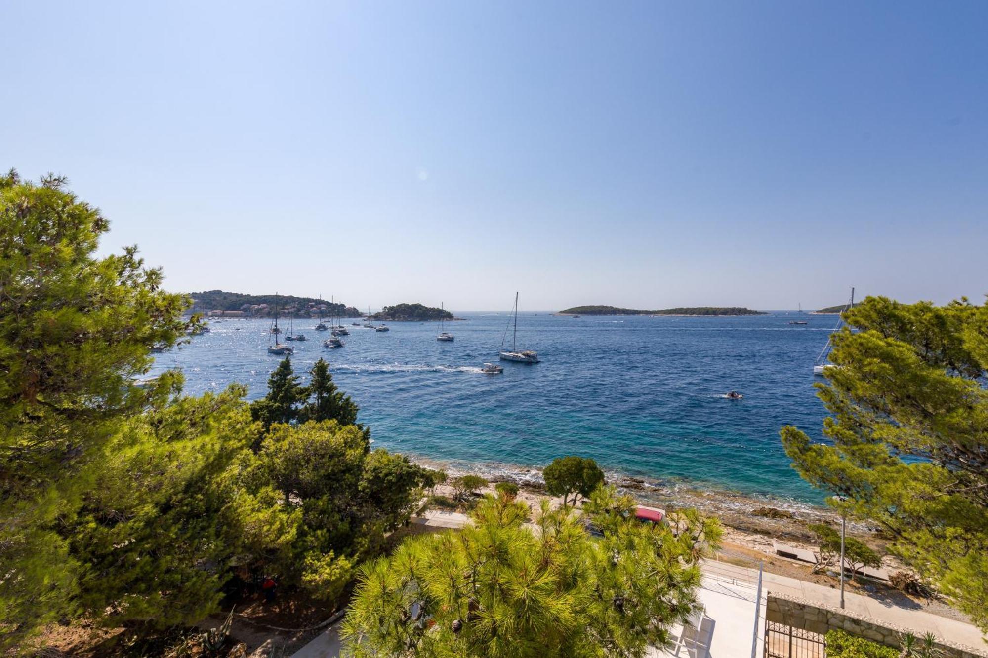 Pakleni View Villa: Seafront Splendor With Infinity Pool * Hvar Town