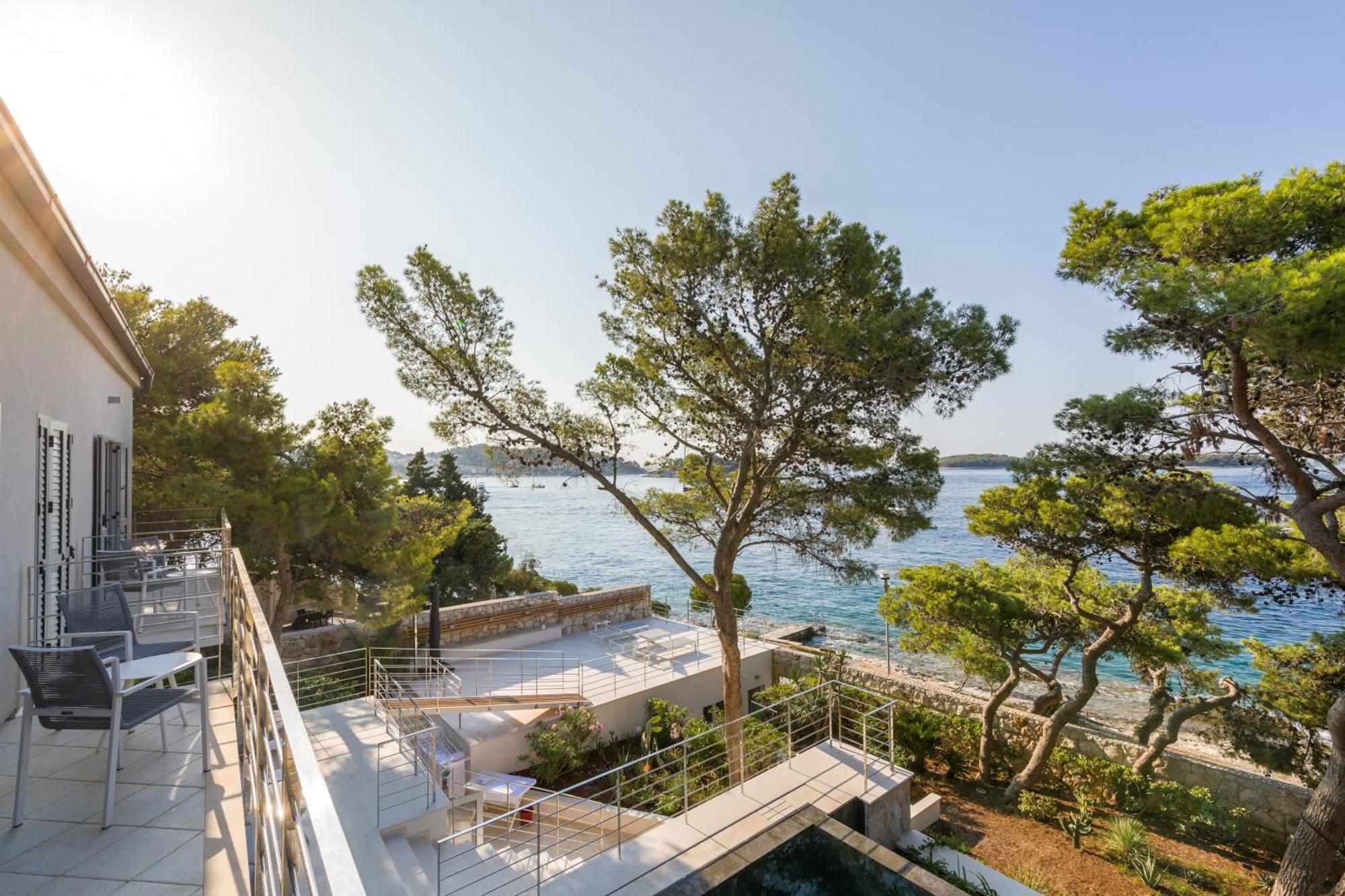 Pakleni View Villa: Seafront Splendor With Infinity Pool Villa Hvar Town