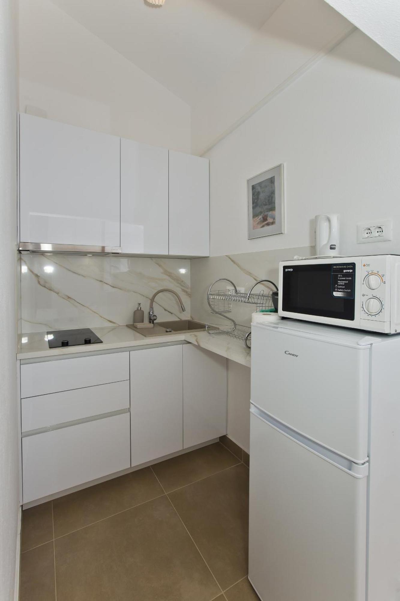 Apartment By The Sea Hvar - 10430