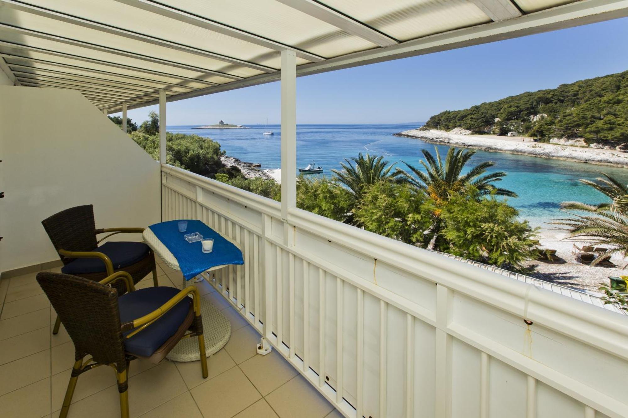 Apartment By The Sea Hvar - 10430