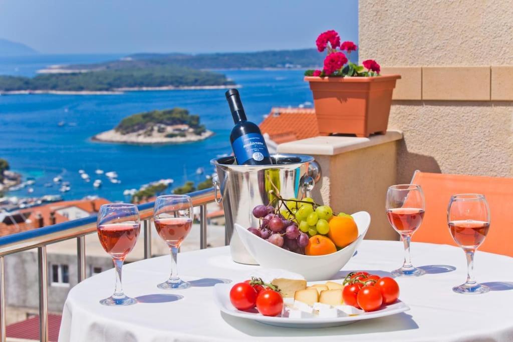 Amazing Sea View 6 P Apartment *