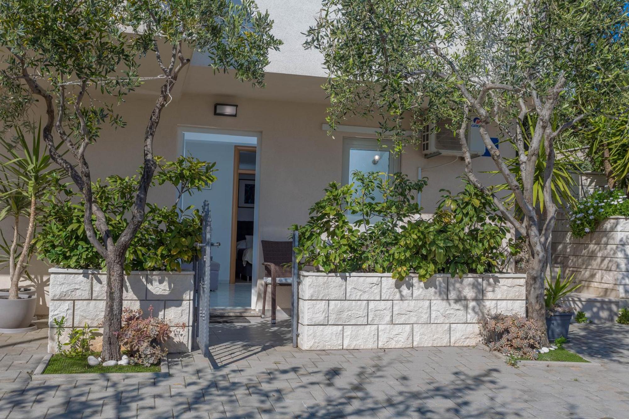 Apartment Pera Hvar Town