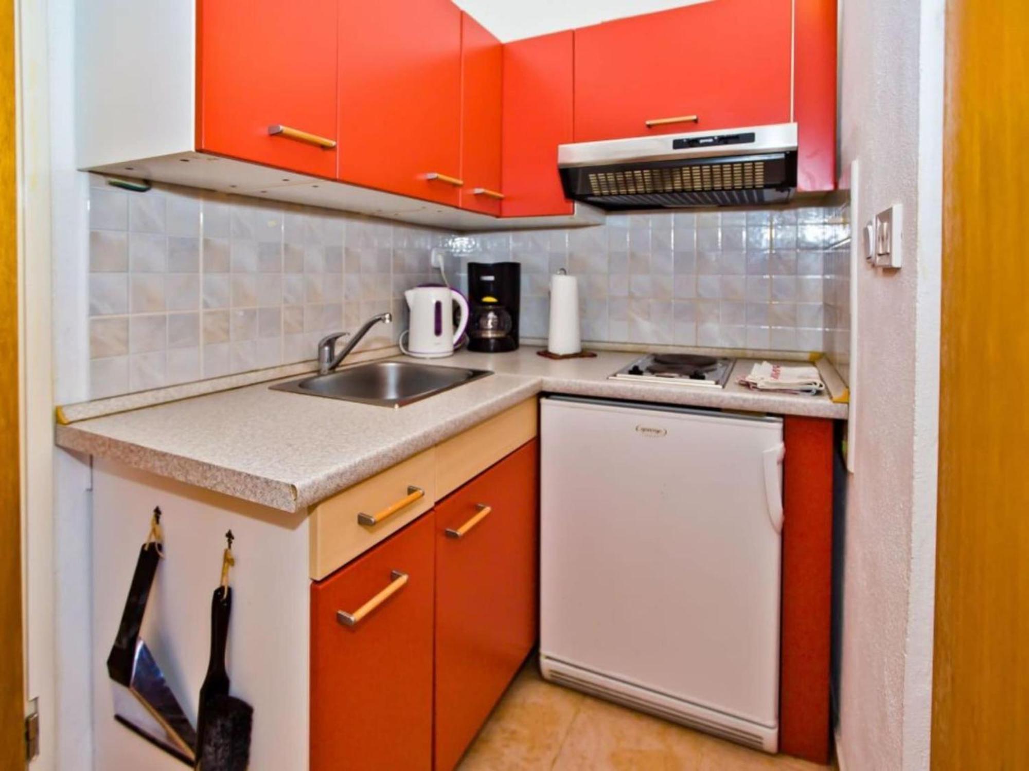 Charming And Sunny Hvar - One Bedroom With Balcony