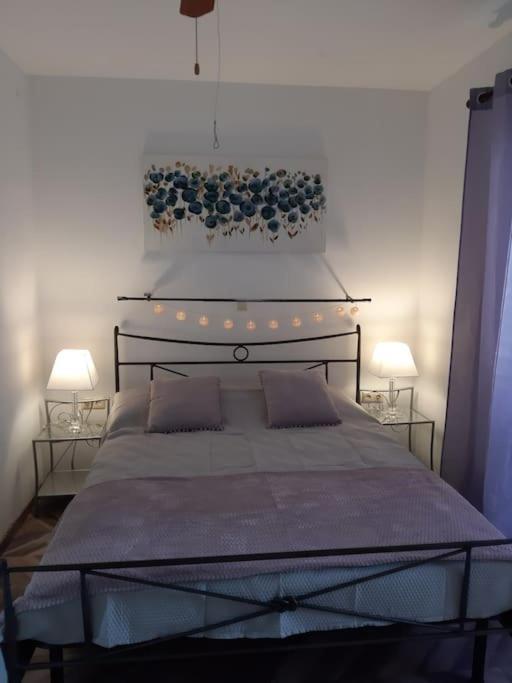 Spacious Apartment, Tania *