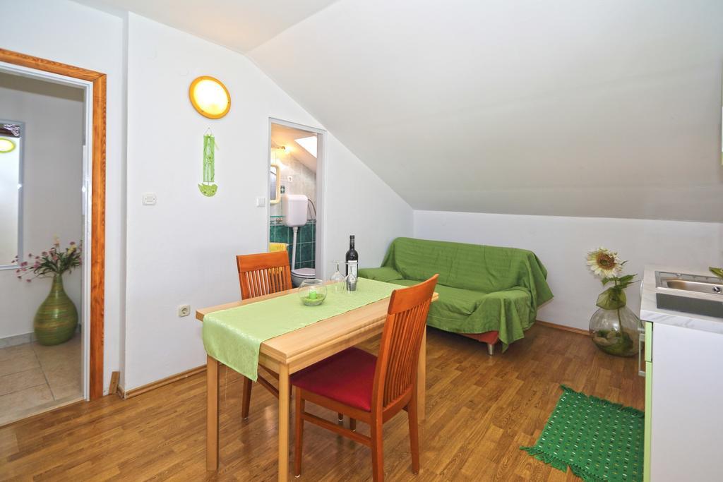 Apartman Niki Hvar