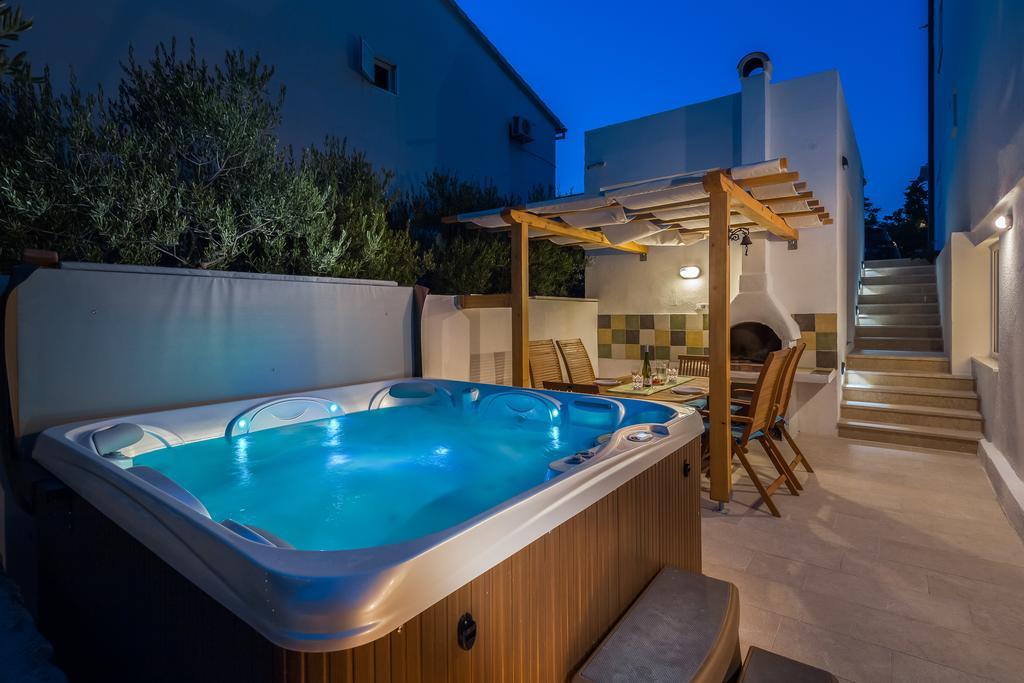 Sea Breeze Apartment