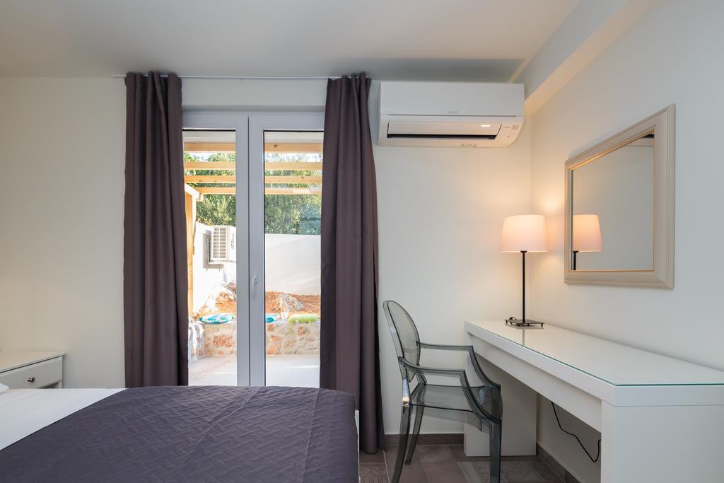 Apartment Sea Breeze