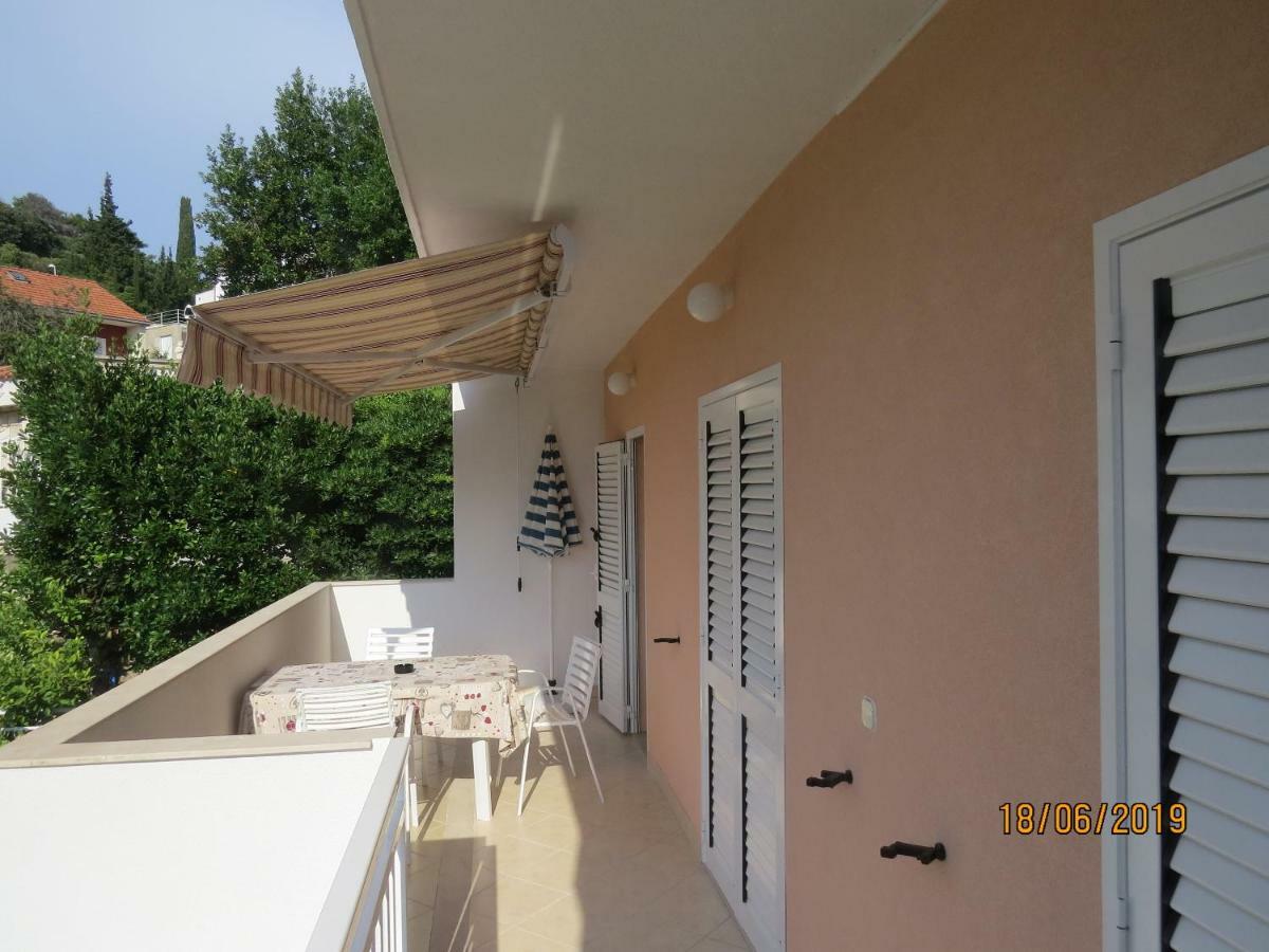 Prosperina Apartment *