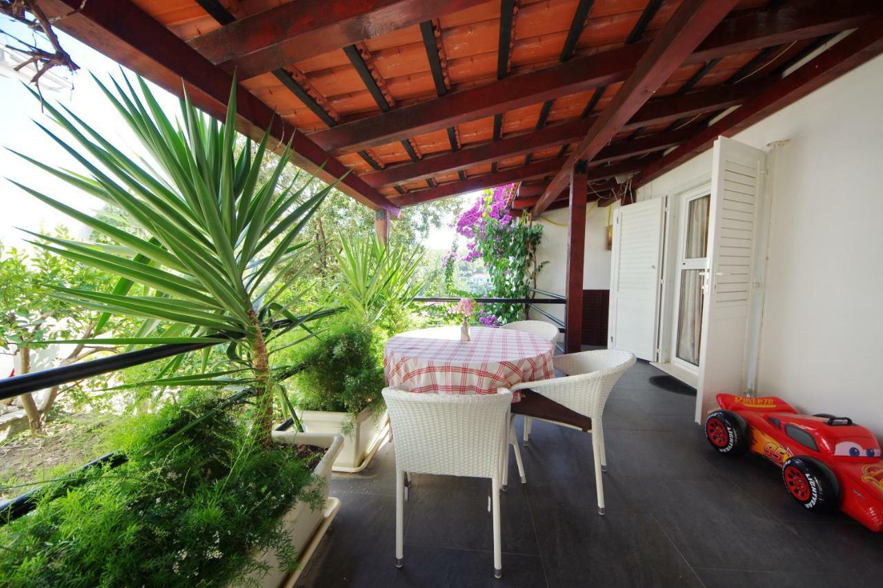 Hraste Hvar Apartment