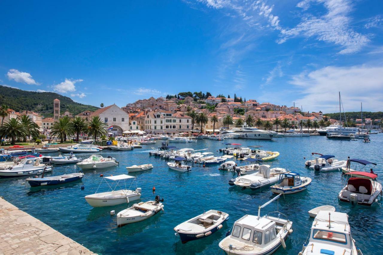 Apartment Hvar Riva