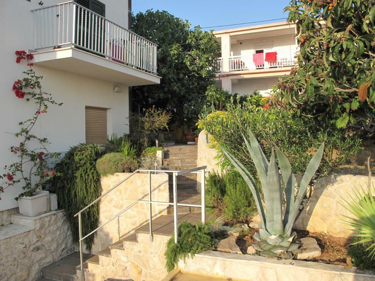 About The Sea - Riviera House Near The Center Of Hvar Guest house