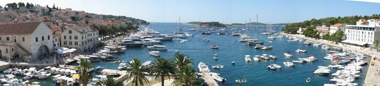 Hvar Attic Modern Design - Town Center With A Great View