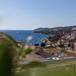 Golden View Penthouse