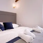 Downtown Escape - Hvar Villa