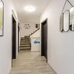Hvar Out Apartment