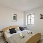 Hvar Out Apartment