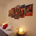 Palace De Lupis-Guest House