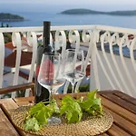 Stella Maris - Penthouse, Hvar