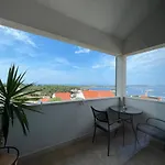 La Fee Studio Apartment