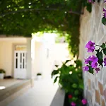 Hvar Villa Malisko Apartments