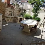 Bed & Breakfast Huljic