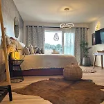 Villa Mili