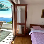 Villa Porthos
