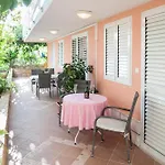 Apartments Majic 2