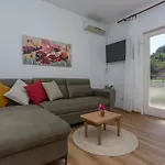 Apartments Marija Bibic