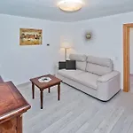 Peaceful Old Town Apartment With Sea And Sunrise Views