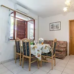 Apartments And Rooms Nikol