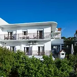 Apartments Ana II