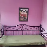 Noor Apartment And Room